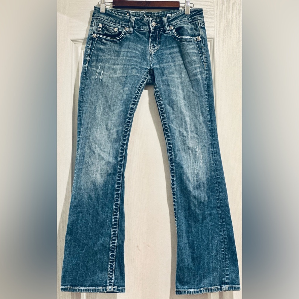 Y2K Miss Me Easy Bootcut Medium Wash Distressed Denim Jeans Women’s Size 26